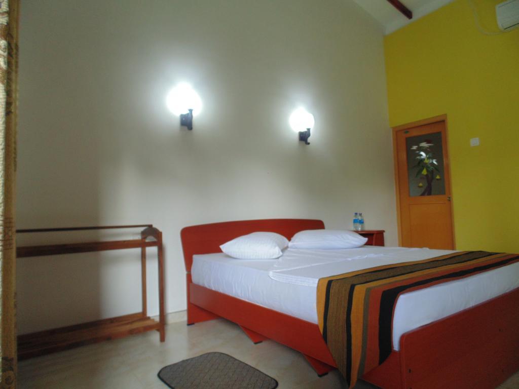 White Eagle Hotel Sigiriya Ruang foto